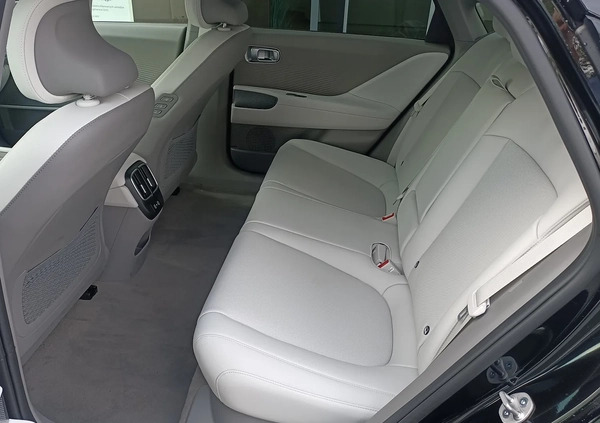 Hyundai IONIQ 6 cena 252640 przebieg: 1, rok produkcji 2023 z Toruń małe 154